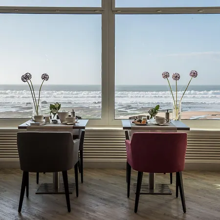 Hotel&spa Les Roches Noires 3*