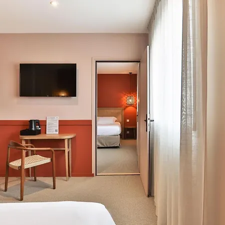 Hotel & Les Roches Noires 3*