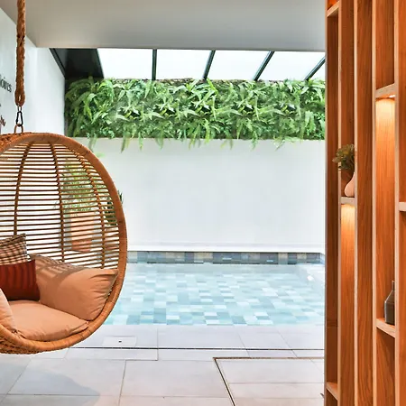 & Les Roches Noires 3* レ・サ​​ーブル・ドロンヌ