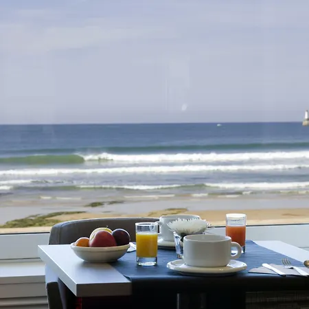 ホテル & Les Roches Noires レ・サ​​ーブル・ドロンヌ