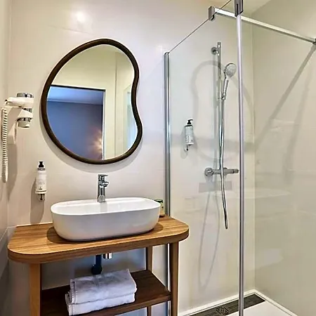 & Les Roches Noires Hotel 3*