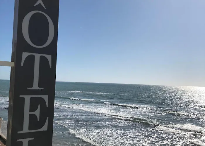 Hotel&spa Les Roches Noires Hotel Les Sables-dʼOlonne