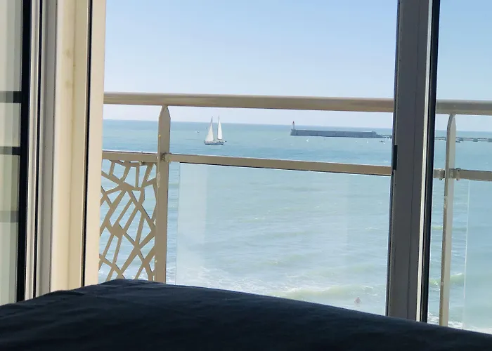 Hotel & Les Roches Noires Les Sables-dʼOlonne