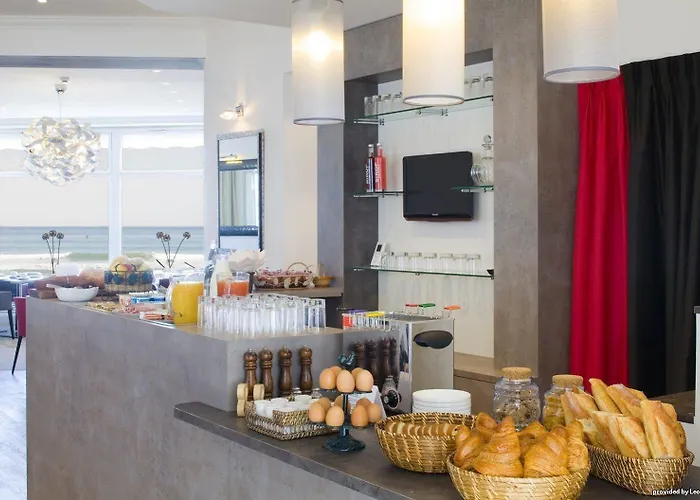 Hotel&spa Les Roches Noires 3* Les Sables-dʼOlonne